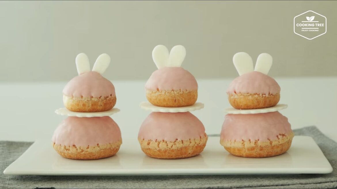 Pink Rabbit Cookie Choux (Windbeutel)