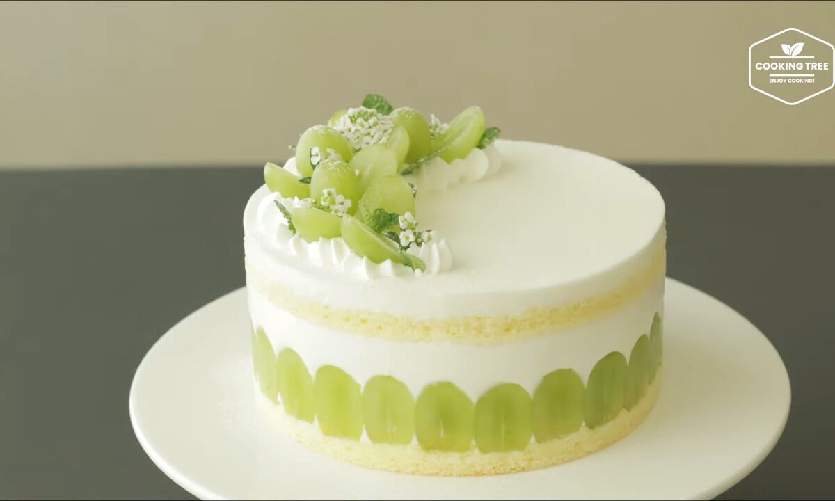 Grüne Trauben-Joghurt-Sahne-Torte
