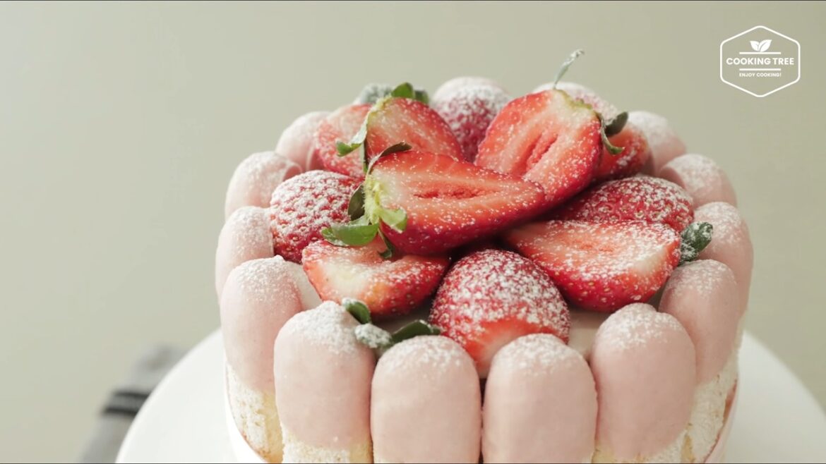 Erdbeer-Charlotte-Kuchen