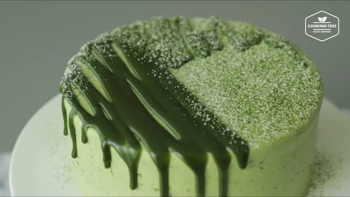 Schokoladenkuchen mit grünem Tee (Matcha).